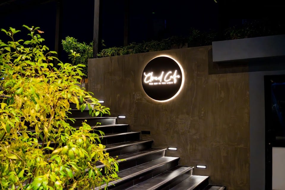 Cloud Café Colombo — Modern Café with a Creative Menu