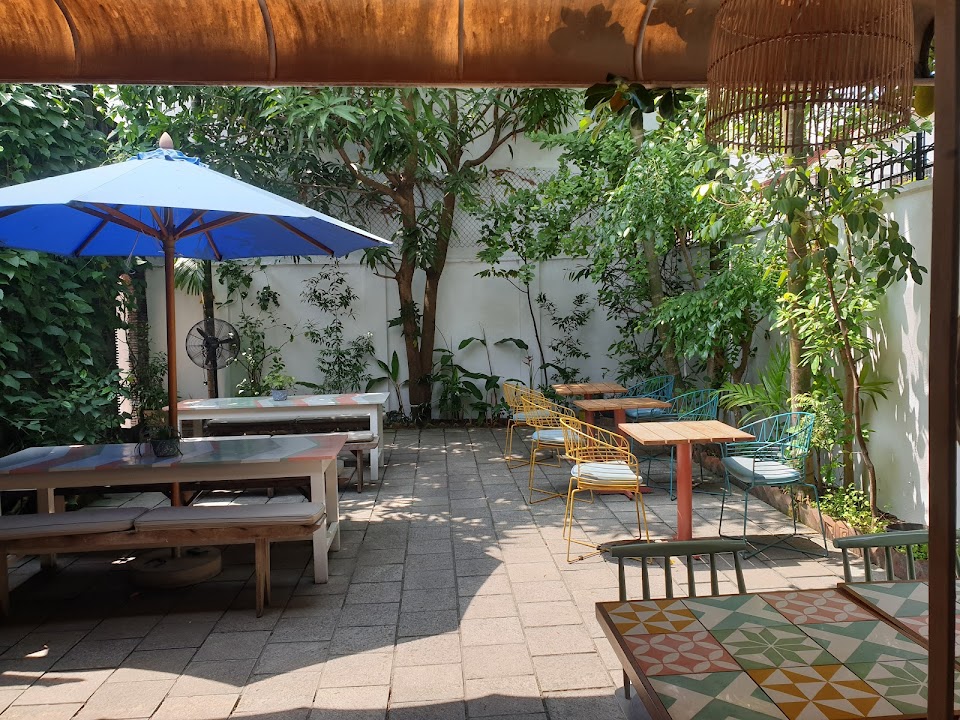 Milk & Honey Cafe — A Sanctuary for Parents in Colombo